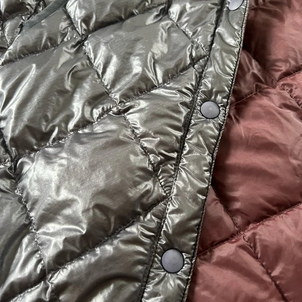 Women's MONTBELL Black Hooded Puffer Jacket - Picture 3 of 6